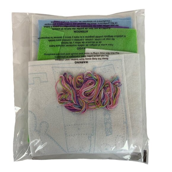 Dimensions Lil Tots Felt Appliqué Our Little Princess Birth Date Banner 73398 - Picture 4 of 4